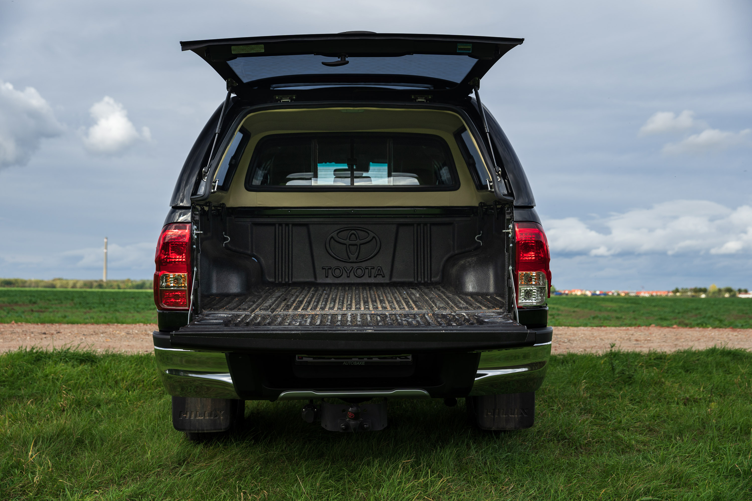 Toyota Hilux Revo Extra Cab Hardtop Version Hardtops Fibertek